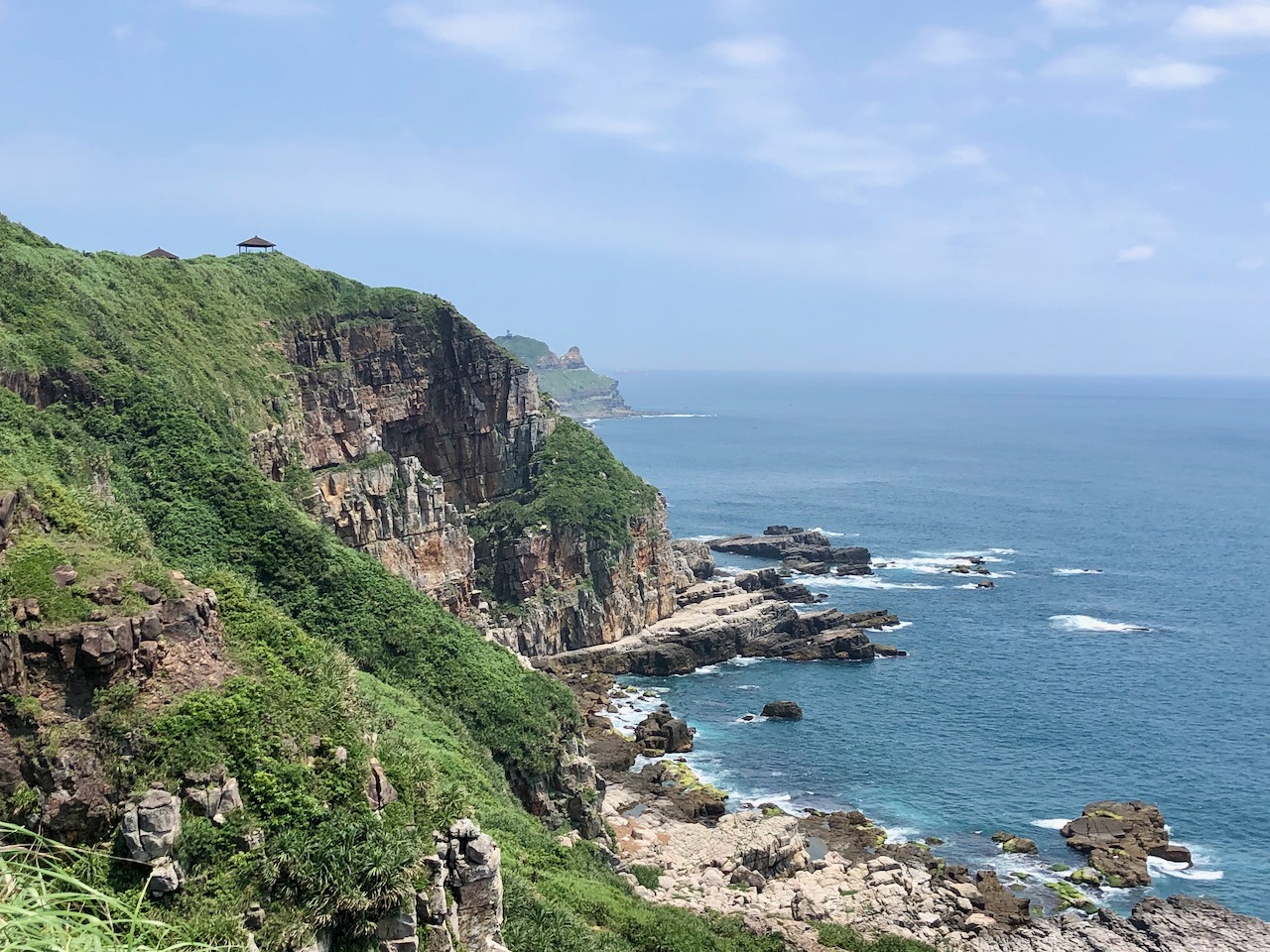 long dong taiwan climbing - Taiwanese Secrets Travel Guide